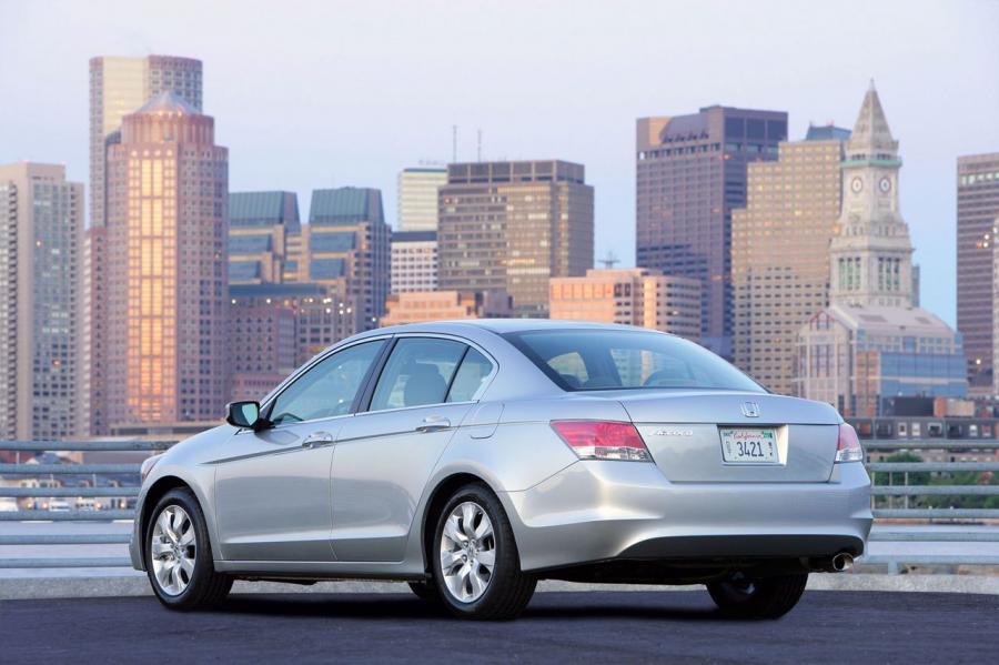  Honda Accord 2008 года  (фото 45 из 86)